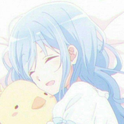 89岁卖花环老人生活孤苦系谣言